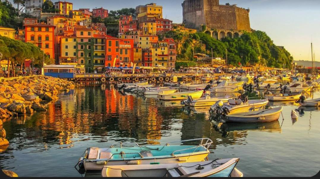 Ferienwohnung Dal Capitano La Spezia Exterior foto